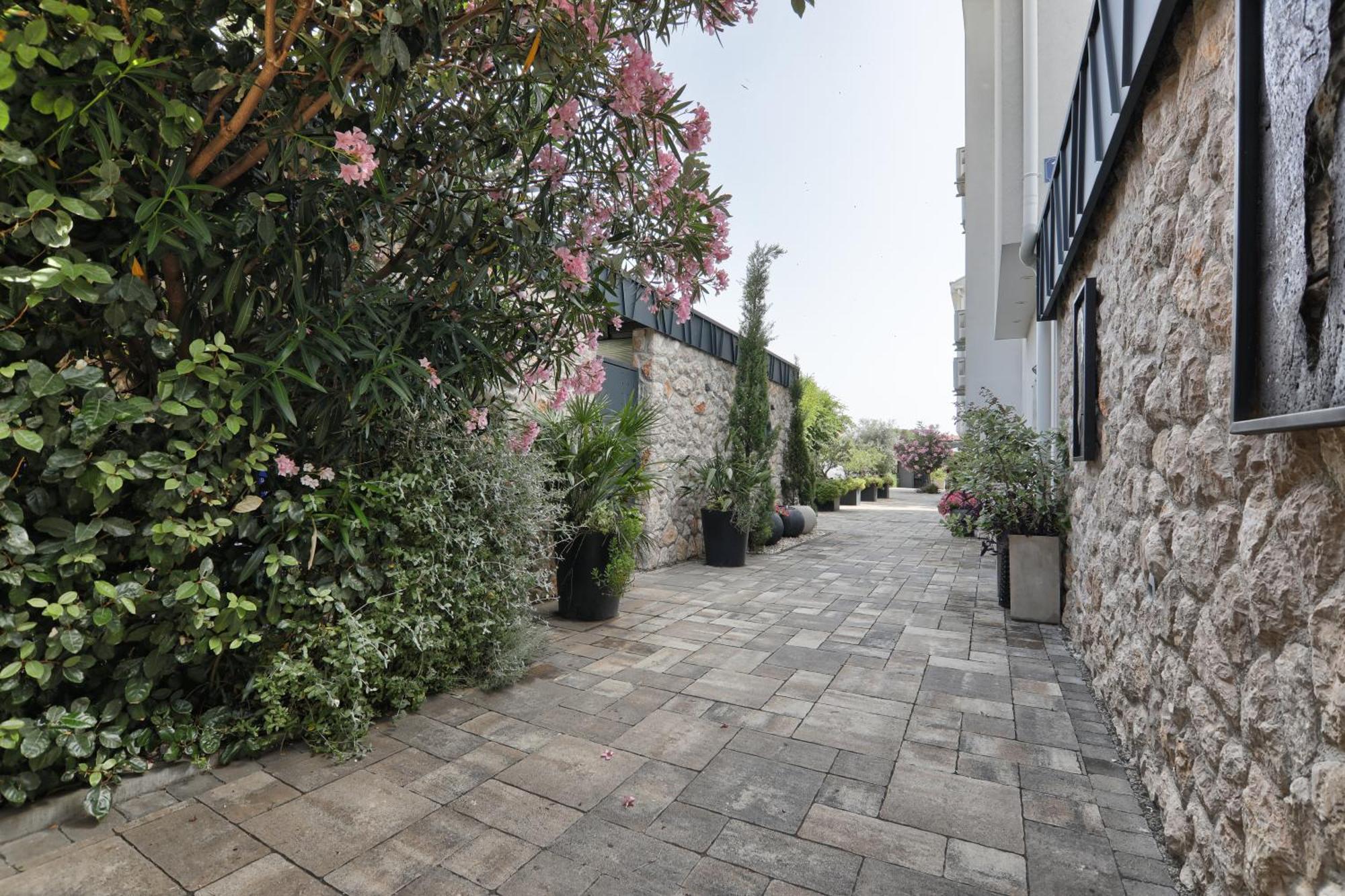 Hd Beach House I Pakostane Exterior photo